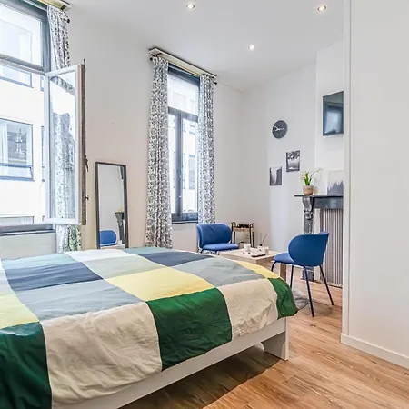 Beautiful Serenity Stylish Shared At Ghent's Daire Gent